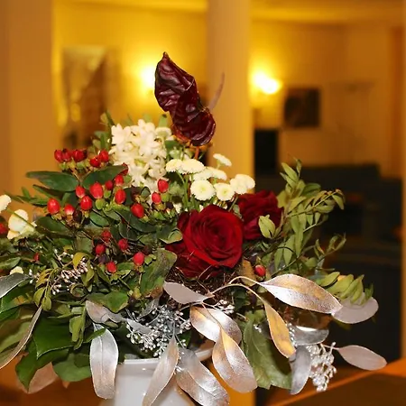 Austria Classic Heiligkreuz Hall in Tirol