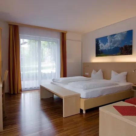 Hotel Austria Classic Heiligkreuz Hall in Tirol