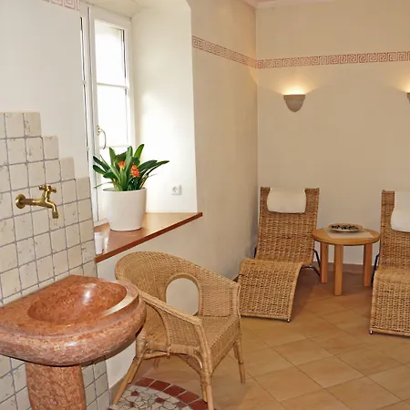 オーストリア クラシック ハイリグクロイツ 4*