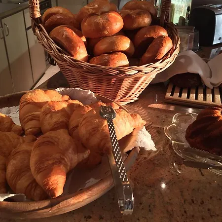 Austria Classic Heiligkreuz Szálloda