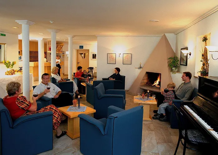 Austria Classic Heiligkreuz Hotell 4*